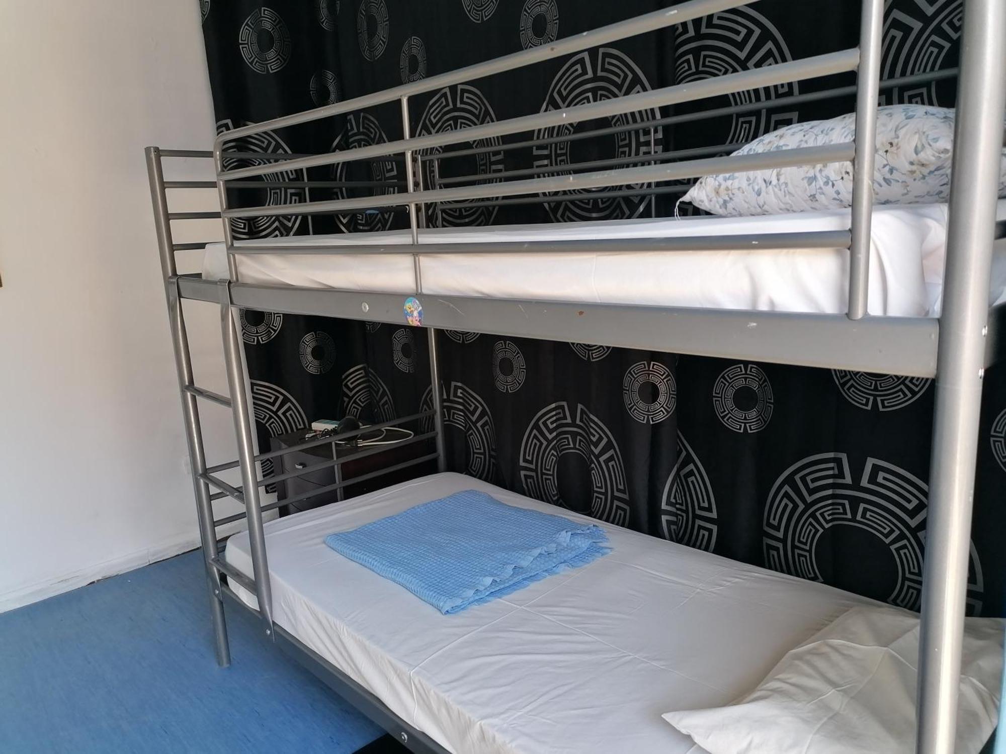 Thissio Room In The Apartmen Share Atene Esterno foto