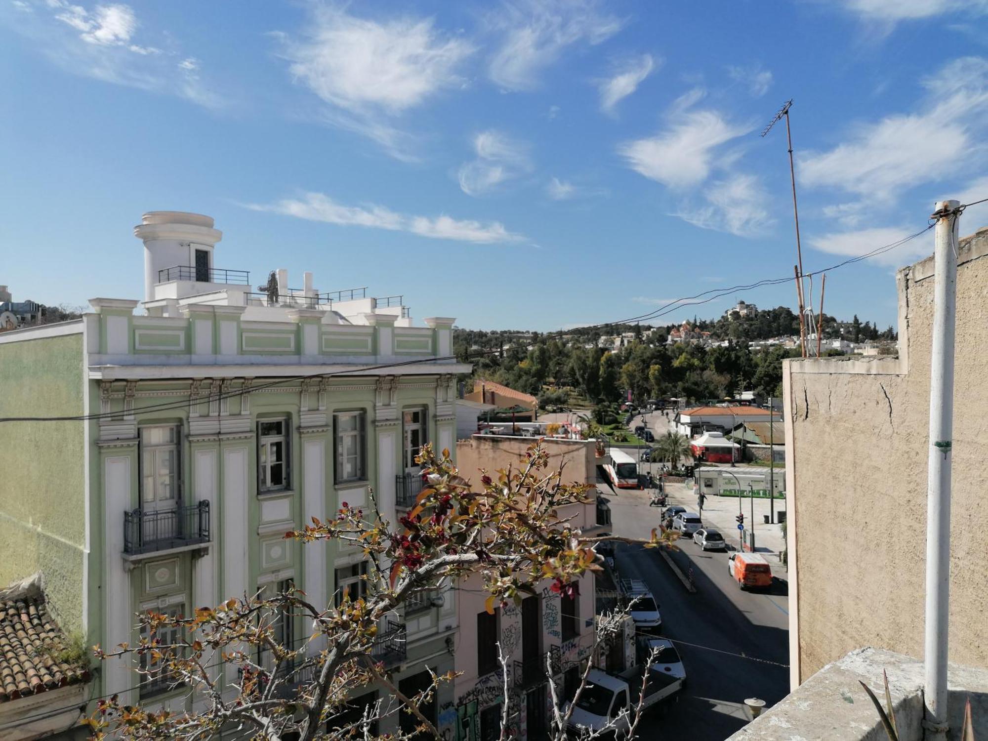 Thissio Room In The Apartmen Share Atene Esterno foto