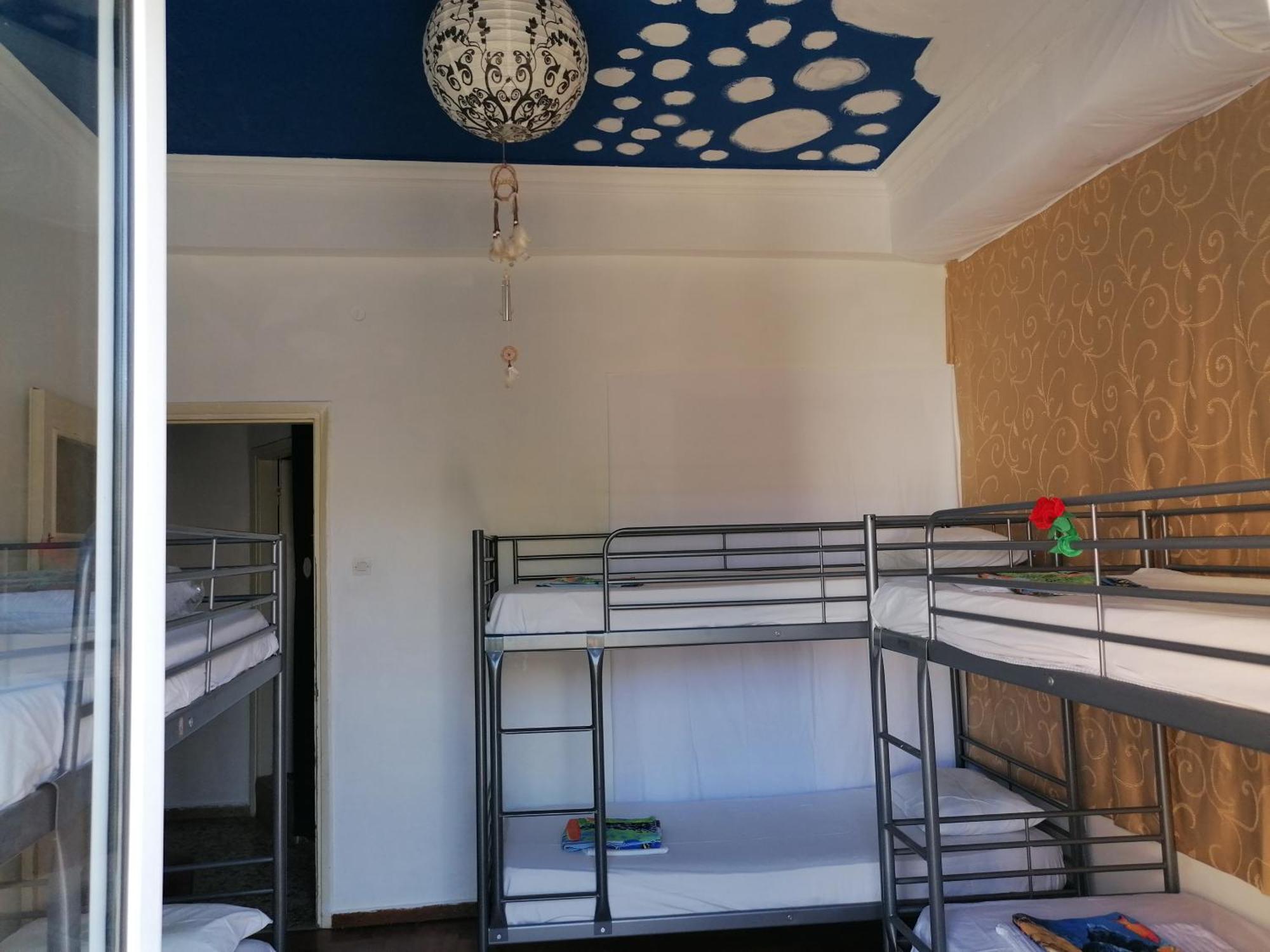 Thissio Room In The Apartmen Share Atene Esterno foto